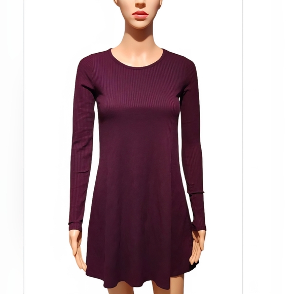 Forever 21 Dresses & Skirts - Forever 21 Long Sleeve Plum Dress